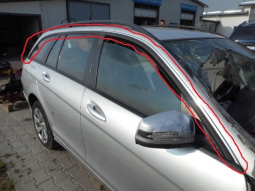 2289merce - Хромована накладка на дах права C-Class W204 KOMBI