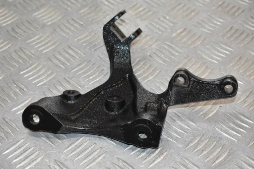 1TP-27421-00 - Набір для ніг передній правий YAMAHA XVS950 BOLT R-SPEC