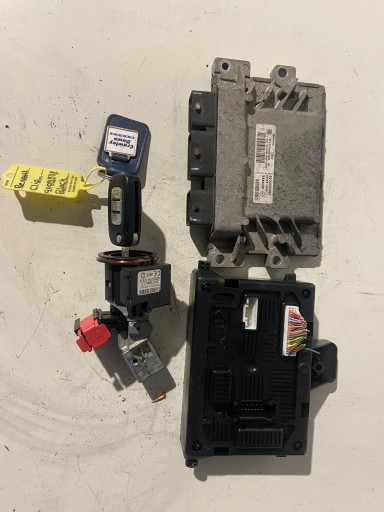 8201077701 8201054129 - Стартовый комплект компьютера RENAULT CLIO III 1.2 16V