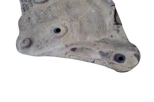 Задня центральна кришка шасі volvo v60 31280620 2.0l дизель 2016