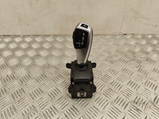BMW X5 F15 gear lever trim changes of the gear 9377106