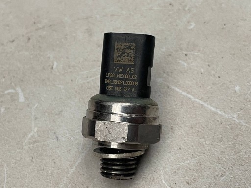 sensor druck oil VOLKSWAGEN GOLF VII 05E906277A @A