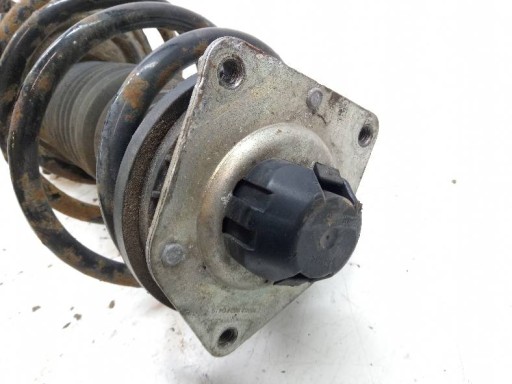 shock absorber left front front 1.5 B 313015 Mercedes B-klasa and W245
