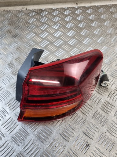 KIA CEED III KOMBI light rear right W fender