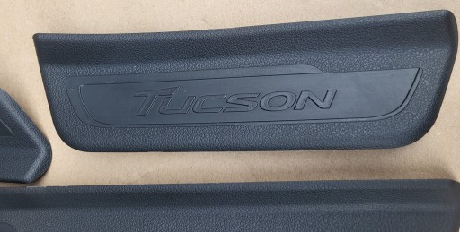 moulding threshold cap cover KOMPLET HYUNDAI TUCSON II III 85888-D7000
