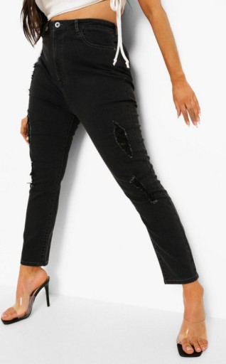 BOOHOO PLUS JEANSY CZARNE Z DZIURAMI RURKI 44 1ZAK