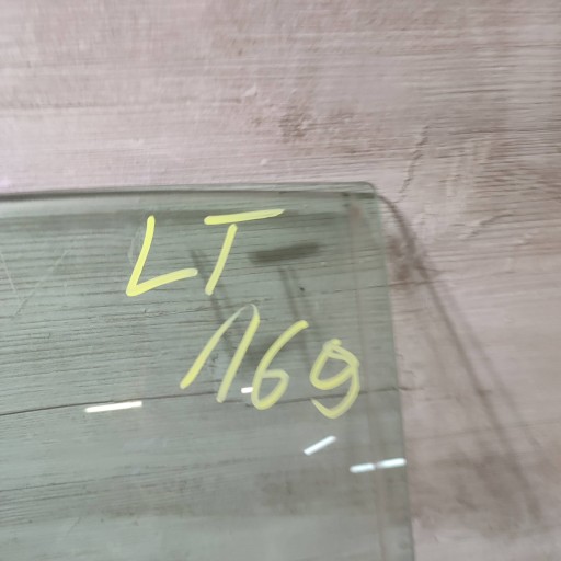 window door tylnych rear part side left Opel Corsa F 43R00048