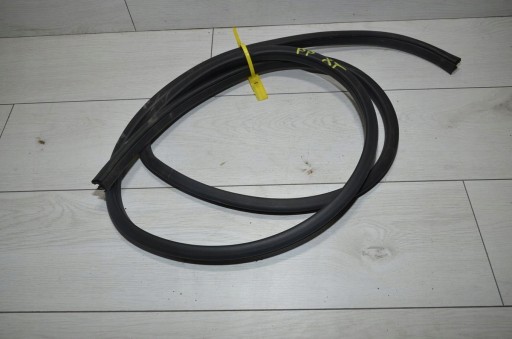 gasket door wew right front Nissan X-Trail t31