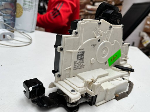 lock door przednich Audi A6 S6 C8 4K 4K1837015K !J