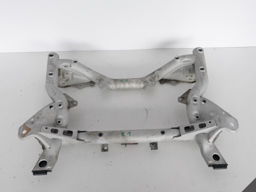 MERCEDES CLS W218 E W212 axle beam subframe front 100KM