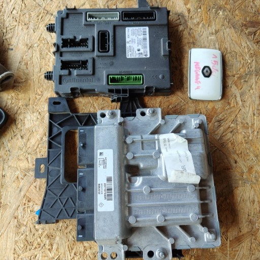 running board starter ECU BSI RENAULT MEGANE IV 1.5 DCI 284B14565R UZYWANY