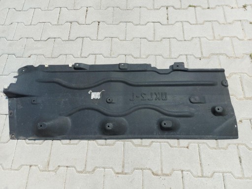 BMW U06 200i Blende Abdeckung Unterfahrschutz links