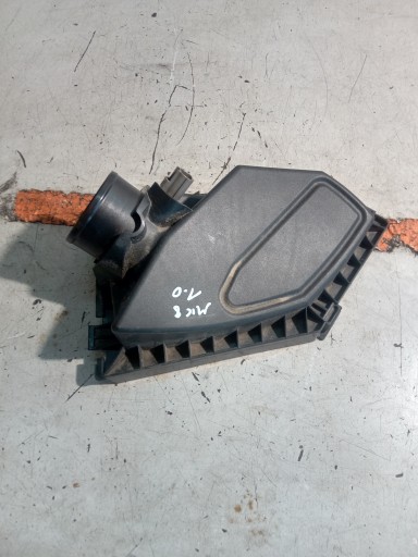 FORD FIESTA MK8 ФИЛЬТР КРЕПЛЕНИЕ ФИЛЬТРА L1B1-9643-BA 1.0