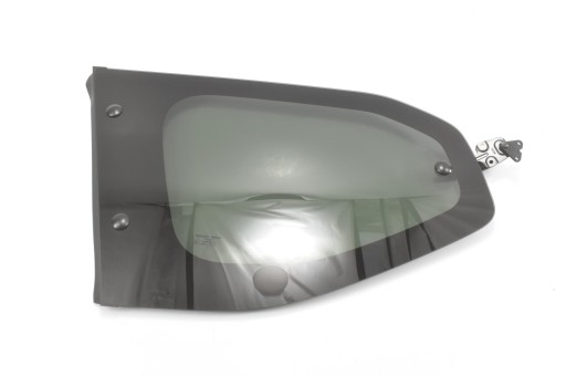 833079816R - СТЕКЛО КУЗОВА ЛЕВОЕ ЗАДНЕЕ ОТКИДНОЕ 833079869R DACIA JOGGER RJI LIFT 21+ OE