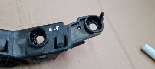 Q3 83A support bracket holder of a bumper left front 83A807183