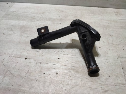 Mercedes-Benz GLA W156 2015 wiring / hose radiator