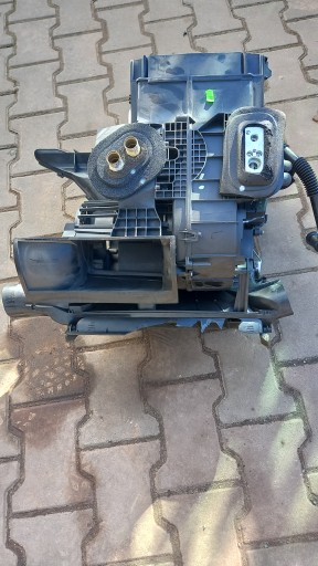ОБОГРЕВАТЕЛЬ RENAULT CLIO III 07R 1.2 B 8200296678