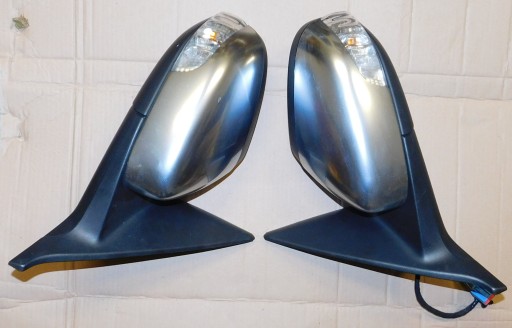 VOLVO V50 ліве + праве дзеркало 07 - 09R R-DESIGN EU