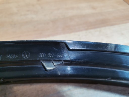 grid of a bumper right VW PASSAT B6 3C0853666 05