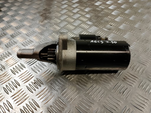 starter of the engine AUDI A6 5 2.5 D 1005821953 10 ZEBOW