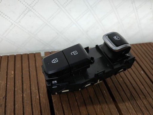 KIA SORENTO IV 20-24 MQ4 window control switch BLOKADY door 93581P2220 OE