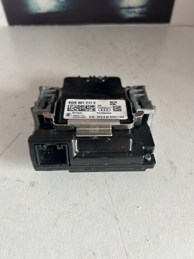 Audi a4 b9 a5 ассистент смены полосы движения, камера в окне, 8w6907217e