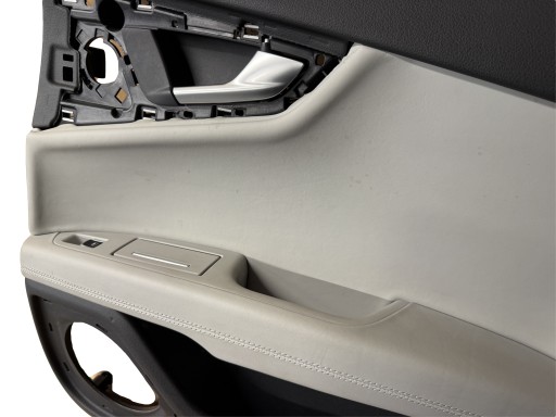 AUDI A7 4G side door right rear part leather