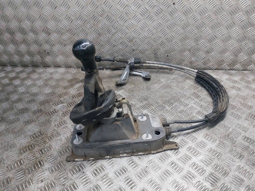 Levier de vitesse Mécanisme levier vitesse Engrenage + Câble 5B VW CADDY III 1.9 TDI 1T0711049AD