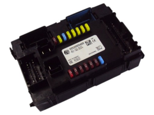 00520929450 - Коробка запобіжників jeep renegade i 1.4tb 17р