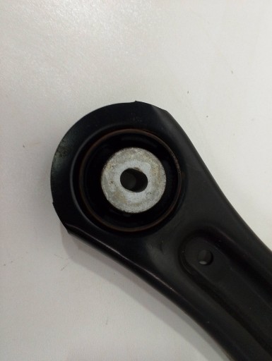 Ford Ecosport MK2 rameno přední pravý GN153042BA (Q354)
