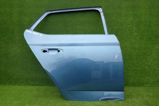SKODA FABIA III HB door right rear. rear part