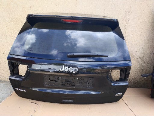 P68158151AD - Дверь багажника Джип Гранд Чероки WK2