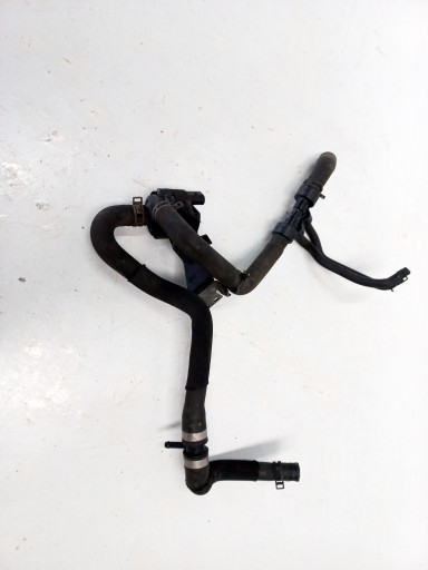 A2468308900 - Водяна труба насоса Мерседес В213 А2118350028