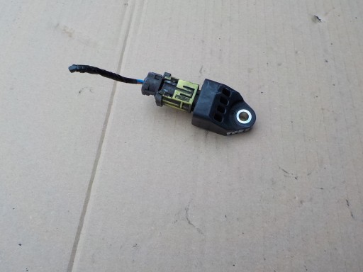 Capteur choc subaru forester III SH 2011r 98231AJ000