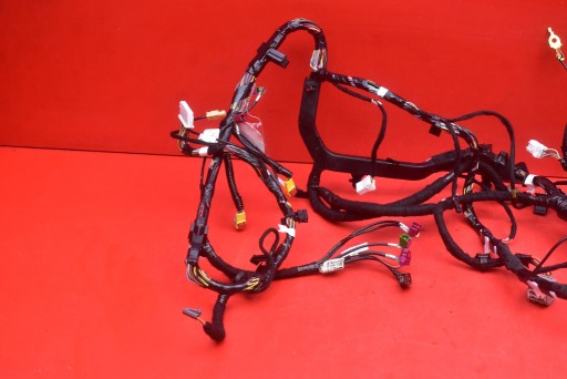 bundle of the dashboard ROZDZIELCZEJ consoles 1106984-00-B TESLA MODEL 3 17-21
