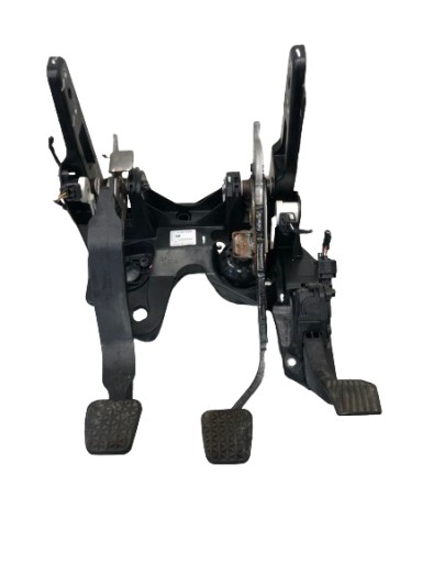 clutch accelerator pedal brakes OPEL ZAFIRA C 13407026 13253781