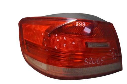 Bmw e93 ліхтар задній лівий 7162301 (s2065)
