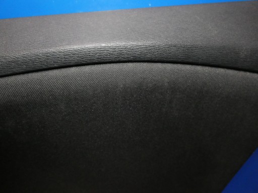 VOLVO V40 II side upholstery door right front WERSJA ANGIELSKA