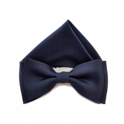 Темно-синій краватка-метелик з темно-синім кишеньковим квадратом