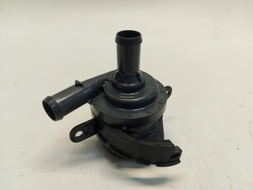 Volvo XC60 II 2020 supplementary pump pump of water 2.0 t8 518705030