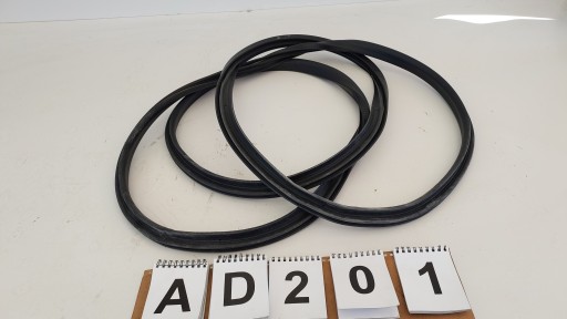 A4477311400 - MERCEDES VITO W447 ПРОКЛАДКА РАЗДВИЖНОЙ ДВЕРИ НОВАЯ