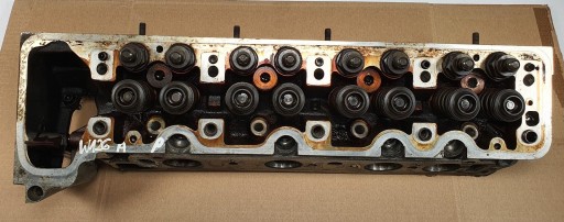 ГОЛОВКА ДВИГУНА MERCEDES W126 3.8 V8 R1160163301