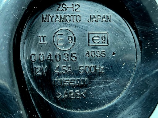 sygnal klakson 500Hz Nissan 370z stan idealny OE