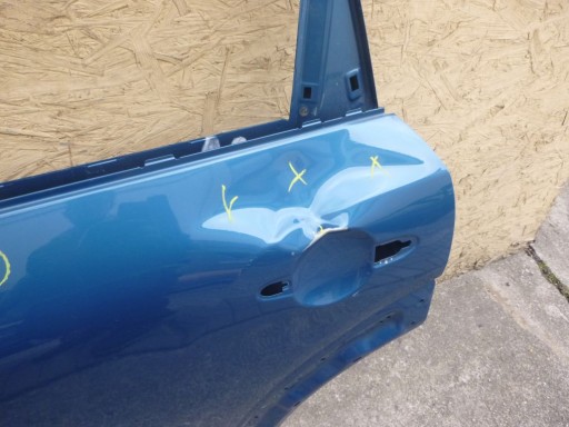 MINI COUNTRYMAN F60 door left rear.