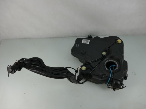 1K0201022JP - AUDI A3 8P кабриолет 1.8 TFSI топливный бак бак