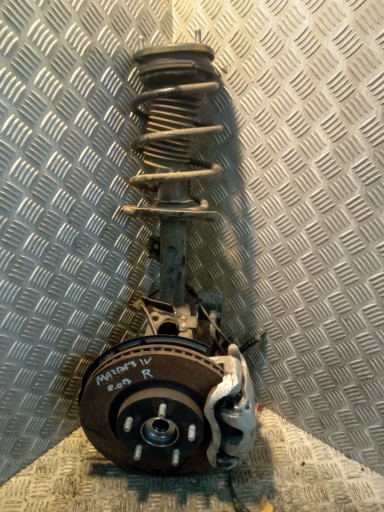 BDEN-34700A - MAZDA 3 IV BP ПРАВЫЙ КРОССОВЕР MACPHERSON 2.0 B