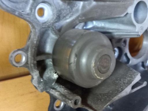 water pump IVECO DAILY IV 2.3 HPI 500376360 06-12