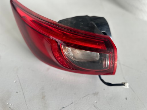 Ліва задня лампа ліва задня Mazda CX3 CX-3 Підйом DB2R51160