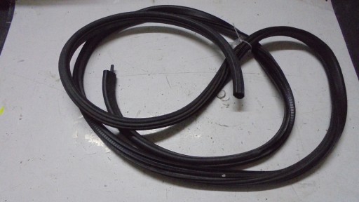 Прокладка багажника HUMMER H3 2005 3.5