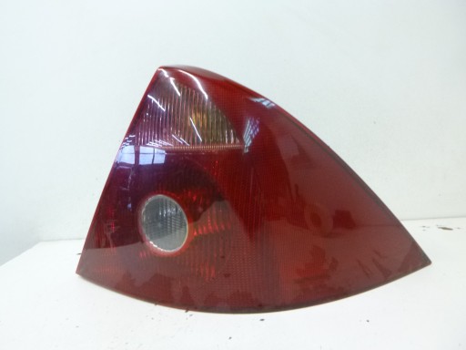 light rear Ford Mondeo III sedan HB 01r.